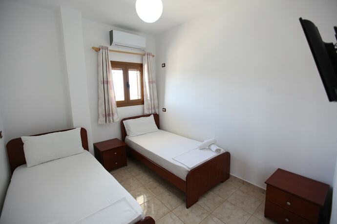 Imagen de la habitación del Hotel Vila Genci. Foto 14