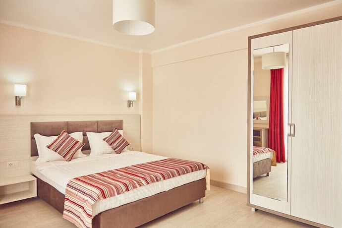 Imagen de la habitación del Hotel Vila Iulia. Foto 3