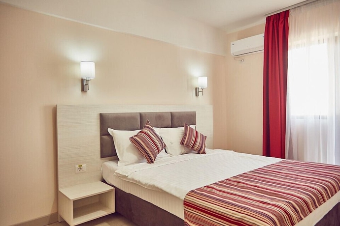 Imagen de la habitación del Hotel Vila Iulia. Foto 5