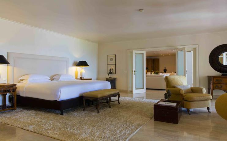 Imagen de la habitación del Hotel Vila Joya. Foto 3