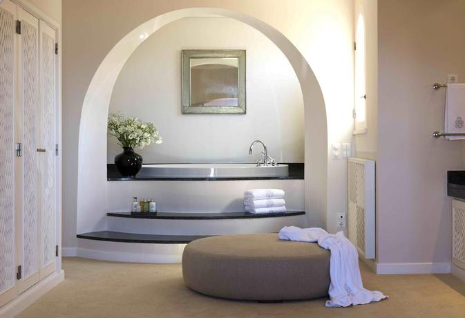 Imagen de la habitación del Hotel Vila Joya. Foto 8