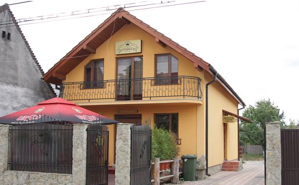Imagen general del Hotel Vila Korona. Foto 1