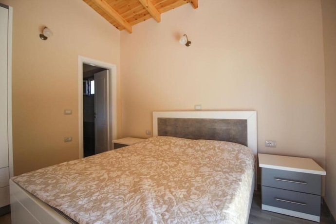 Imagen de la habitación del Hotel Vila Landi. Foto 5