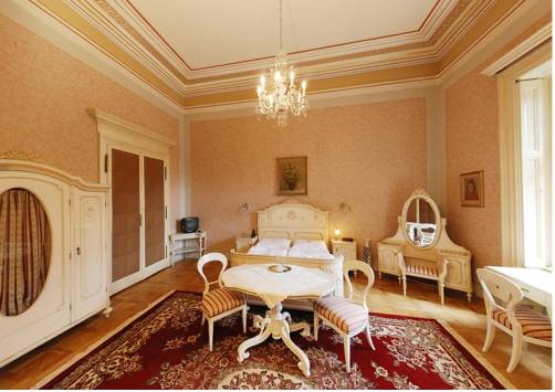 Imagen de la habitación del Hotel Vila Lanna. Foto 7