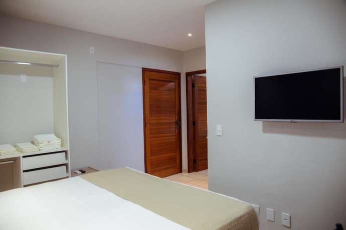 Imagen de la habitación del Hotel Vila Leste. Foto 13
