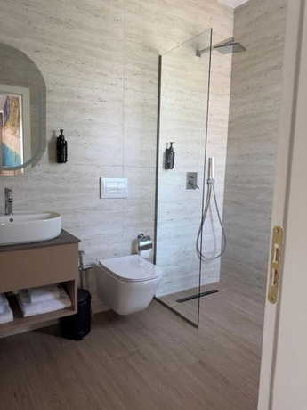 Imagen de la habitación del Hotel Vila Lira. Foto 13