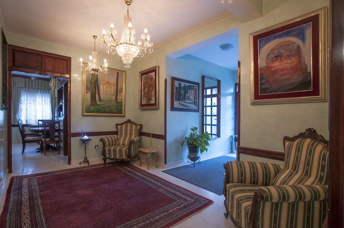 Imagen de los interiores del Hotel Vila Lux. Foto 19