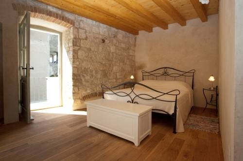 Imagen general del Hotel Vila Mama. Foto 10