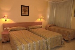 Imagen de la habitación del Hotel Vila Mar. Foto 8