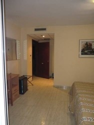 Imagen de la habitación del Hotel Vila Mar. Foto 13