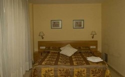 Imagen de la habitación del Hotel Vila Mar. Foto 20