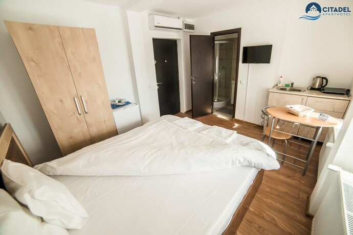 Imagen de la habitación del Hotel Vila Maritimo. Foto 5