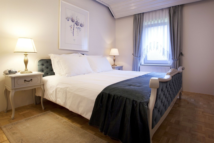 Imagen de la habitación del Hotel Vila Minka. Foto 7