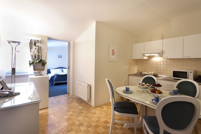 Imagen de los interiores del Hotel Vila Minka. Foto 13