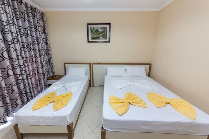 Imagen de la habitación del Hotel Vila Misiri. Foto 7