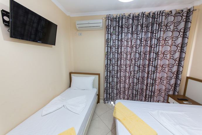 Imagen de la habitación del Hotel Vila Misiri. Foto 15