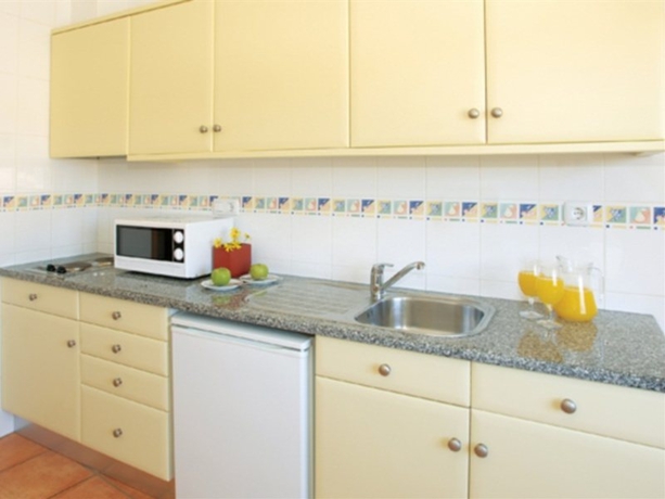 Imagen general del Hotel Vila Mos. Foto 2