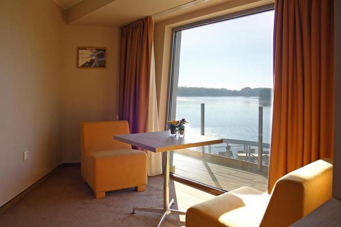 Imagen de los interiores del Hotel Vila Nemo. Foto 7