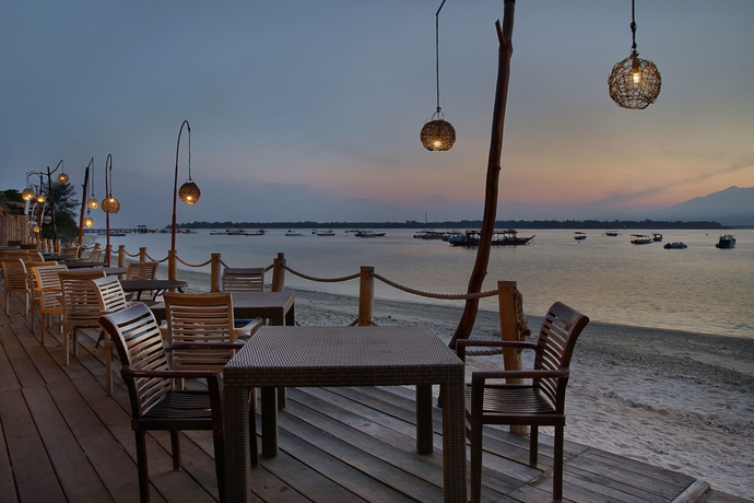 Imagen del bar/restaurante del Hotel Vila Ombak. Foto 6