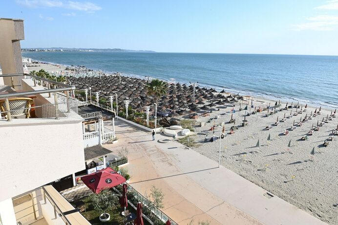 Imagen de la habitación del Hotel Vila Oxinn. Foto 16