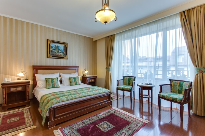 Imagen de la habitación del Hotel Vila Paris. Foto 6