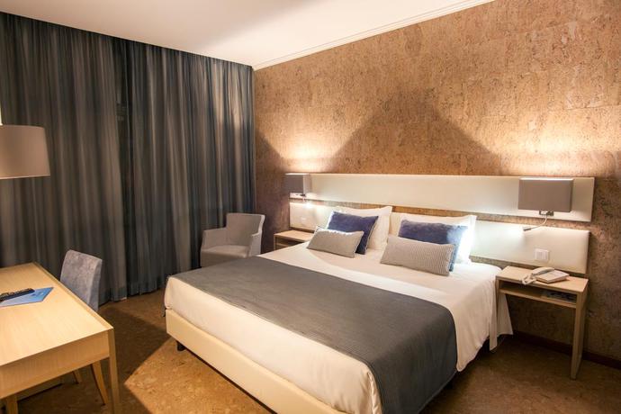 Imagen de la habitación del Hotel Vila Park. Foto 3