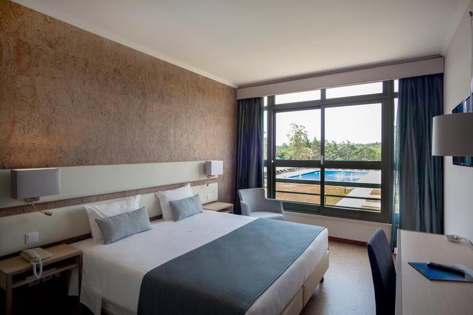 Imagen de la habitación del Hotel Vila Park. Foto 10