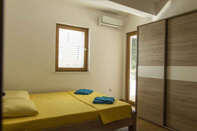 Imagen de la habitación del Hotel Vila Petrovic. Foto 15
