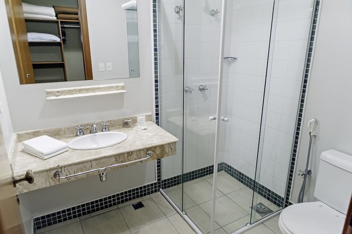 Imagen de la habitación del Hotel Vila Real. Foto 2