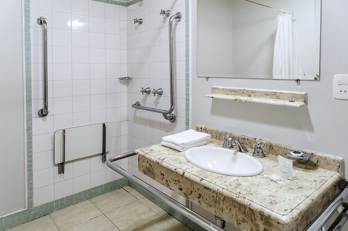 Imagen de la habitación del Hotel Vila Real. Foto 3