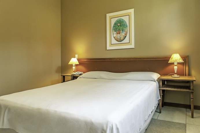 Imagen de la habitación del Hotel Vila Real. Foto 6