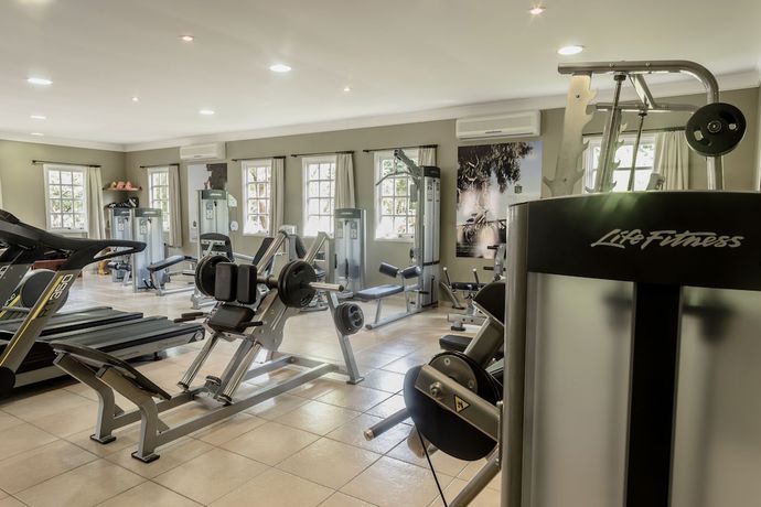 Imagen de los interiores del Hotel Vila Real. Foto 18