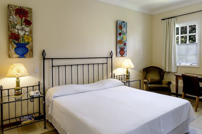 Imagen de la habitación del Hotel Vila Real. Foto 16