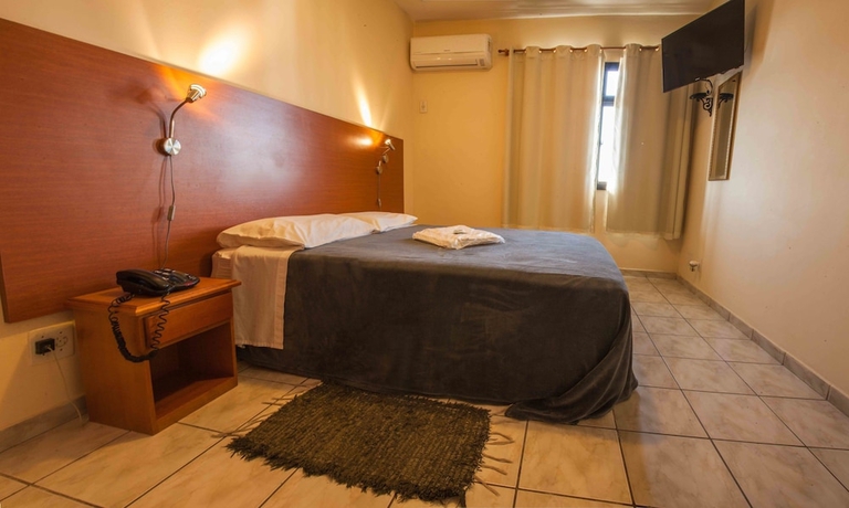 Imagen de la habitación del Hotel Vila Rica Flat. Foto 11