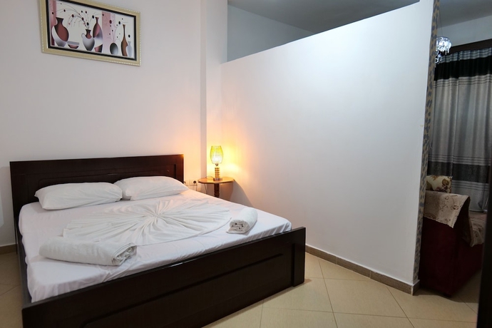 Imagen de la habitación del Hotel Vila Ronaldo. Foto 4