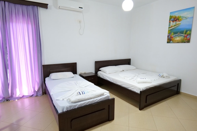 Imagen de la habitación del Hotel Vila Ronaldo. Foto 9