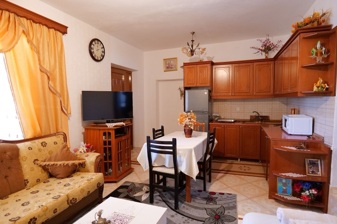 Imagen de la habitación del Hotel Vila Ronaldo. Foto 15