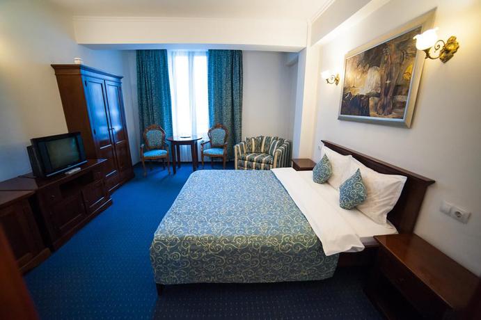Imagen de la habitación del Hotel Vila Royal, Bacau. Foto 6