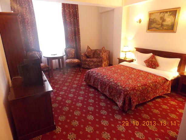Imagen de la habitación del Hotel Vila Royal, Bacau. Foto 10