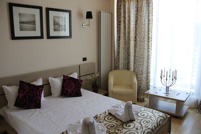 Imagen de la habitación del Hotel Vila Sangria. Foto 13