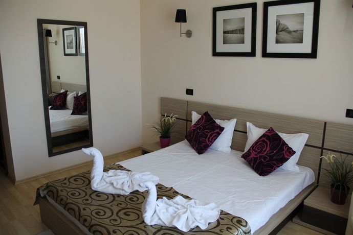 Imagen de la habitación del Hotel Vila Sangria. Foto 14