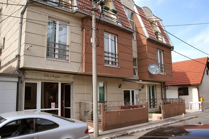 Imagen de los exteriores del Hotel Vila Senjak. Foto 8