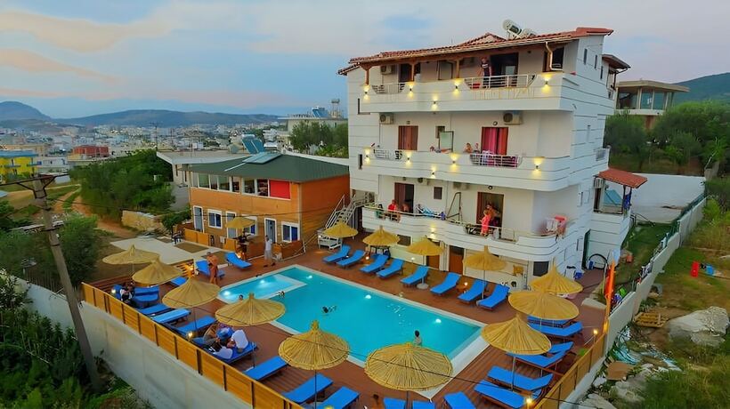 Imagen general del Hotel Vila Shpetimi. Foto 1