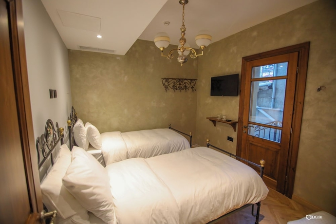 Imagen de la habitación del Hotel Vila Sonnet. Foto 8