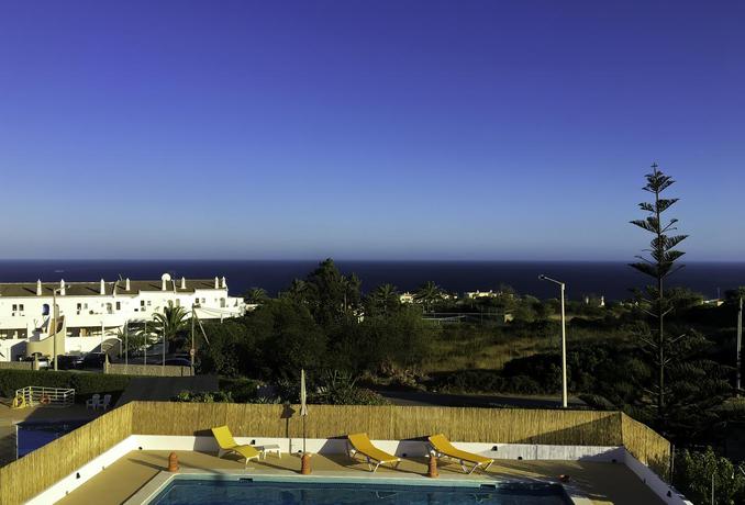 Imagen de los exteriores del Hotel Vila Sta Teresinha Suites. Foto 6