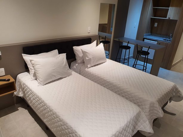 Imagen de la habitación del Hotel Vila Su&iacute;&ccedil;a 1818. Foto 11
