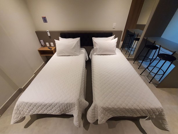 Imagen de la habitación del Hotel Vila Su&iacute;&ccedil;a 1818. Foto 17