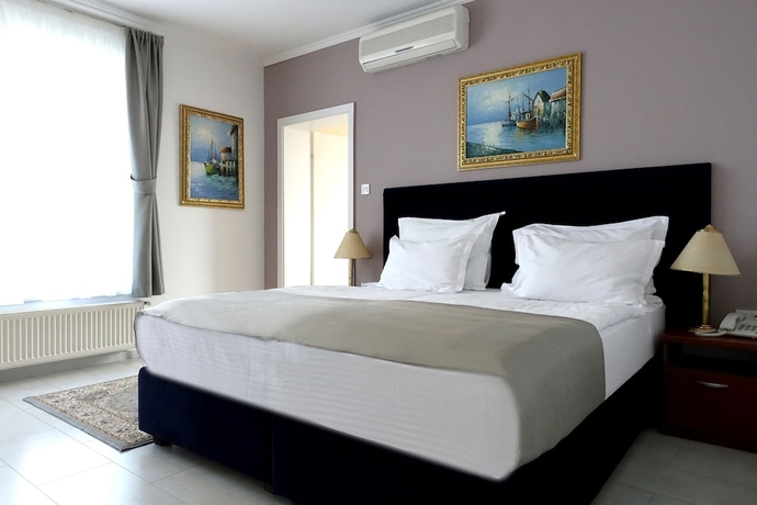 Imagen de la habitación del Hotel Vila Tina, Zagreb. Foto 13