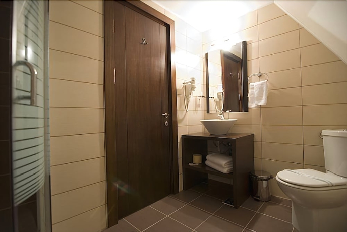 Imagen de la habitación del Hotel Vila Trapez. Foto 15