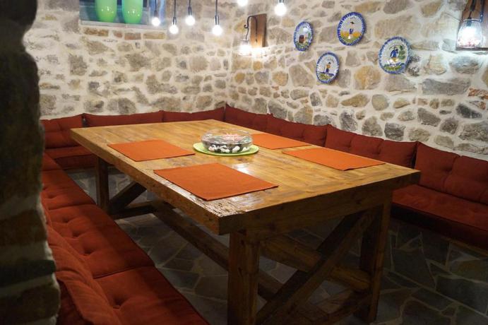 Imagen general del Hotel Vila Trebicka. Foto 13